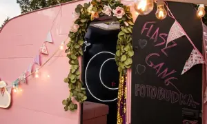 Gdzie znaleźć fotobudkę w Krakowie? Najlepsze lokalizacje i ceny