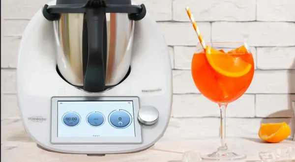 Pyszne drinki w Thermomixie, które zaskoczą Twoich gości