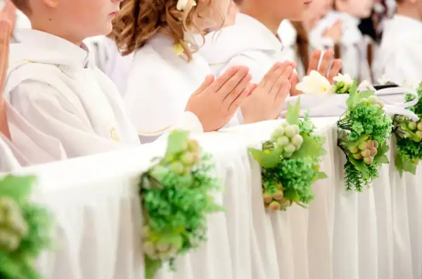 Życzenia na pierwszą komunię – piękne i wzruszające przykłady